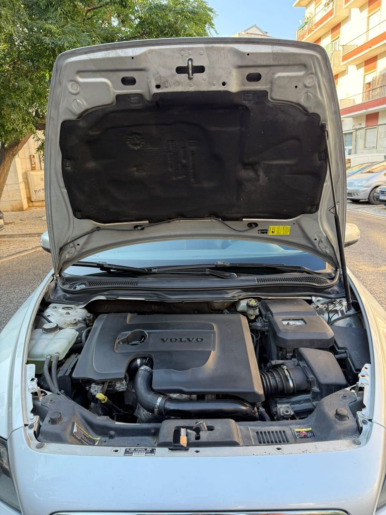 VOLVO V50 1.6d excelente