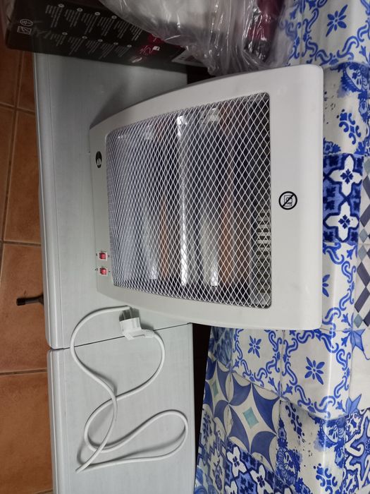 Aquecedor halogéneo, pequeno,