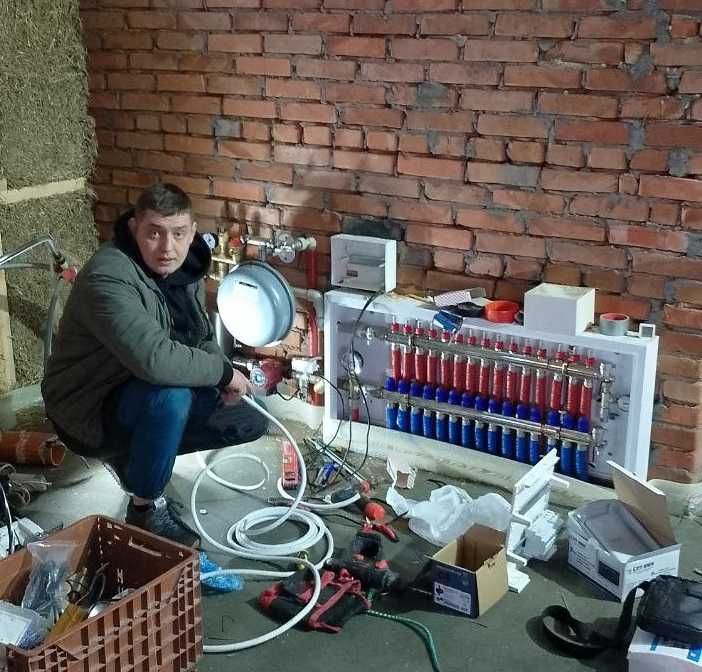 Услуги сантехника. Прочистка Встановлення каналізації. Сантехнік.