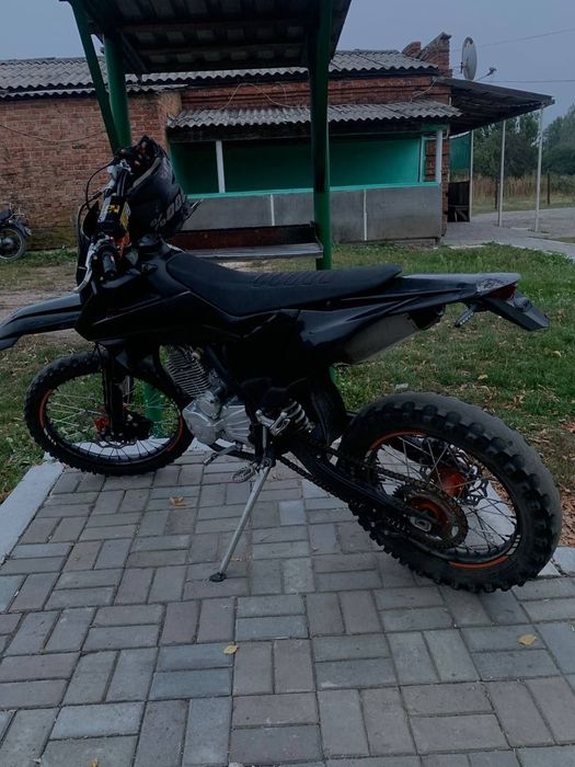Продам мотоцикл кови старт 250 очень срочно бо уезжаю за границу