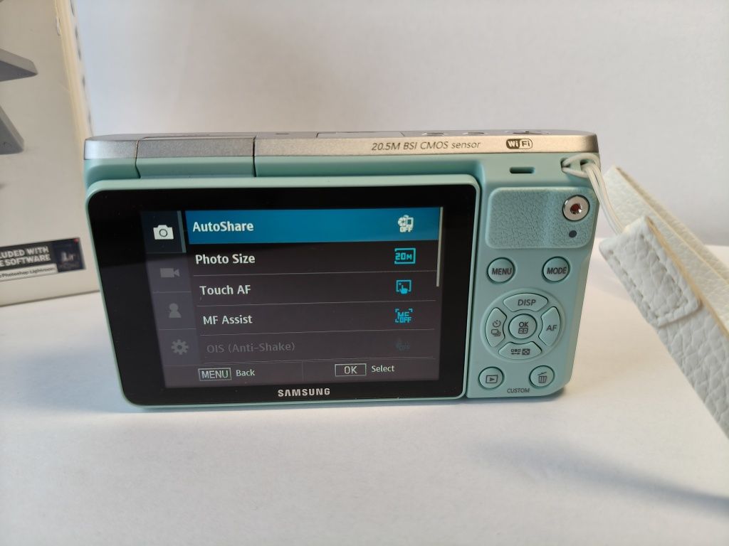 Aparat Samsung NX Mini - Kompaktowa lustrzanka