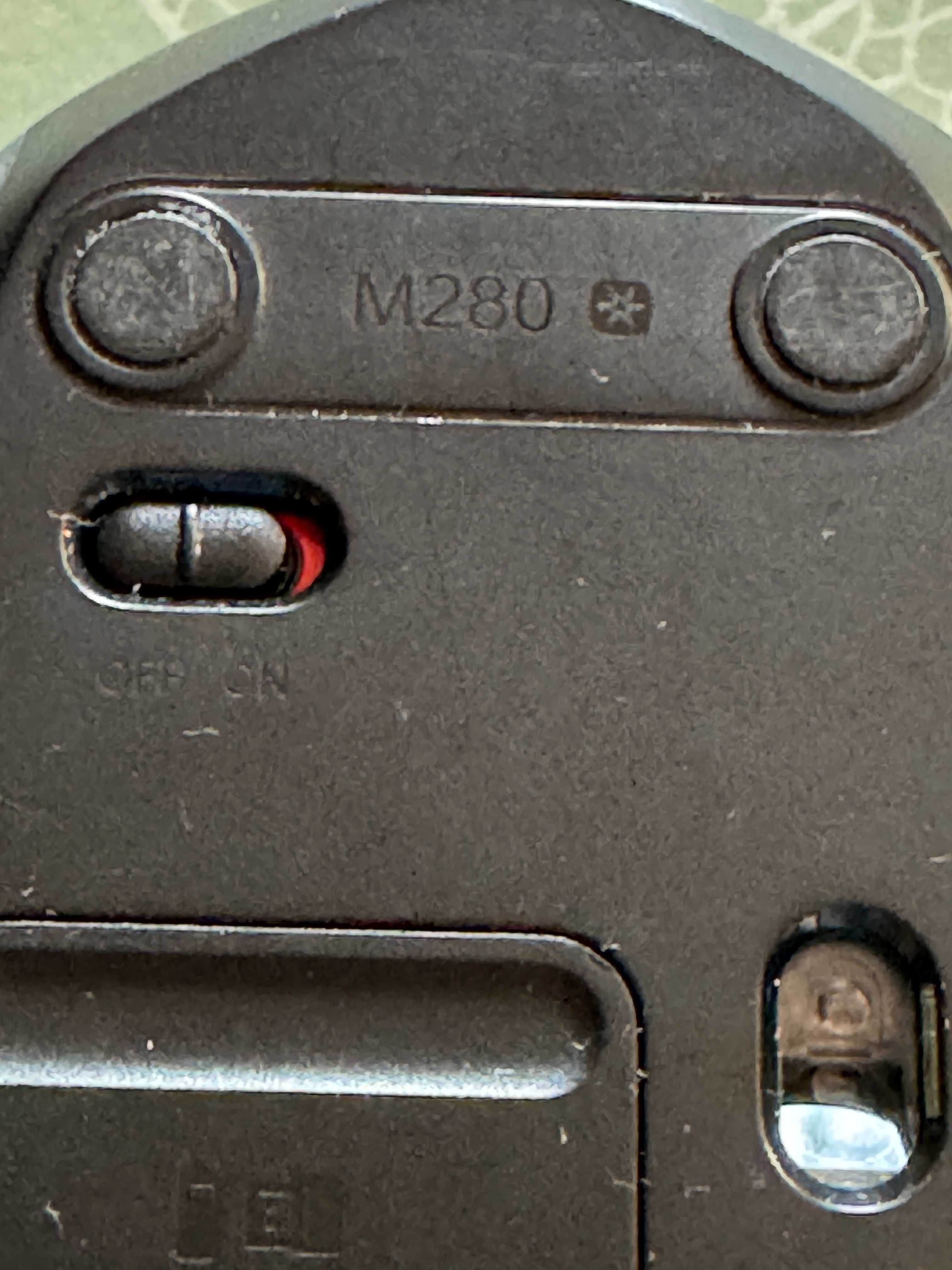 Myszka bezprzewodowa Logitech M280 czarna zasięg 10 m