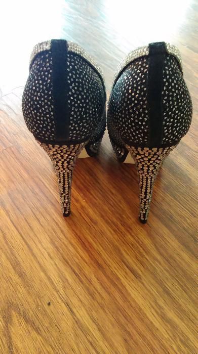 Nowe buty rozmiar 37 szpilki z cyrkoniami
