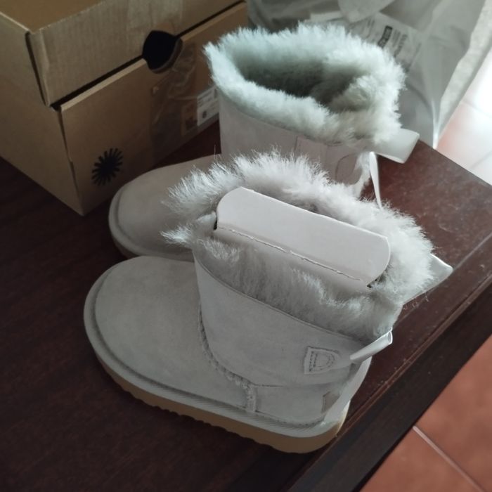 Botas de menina UGG