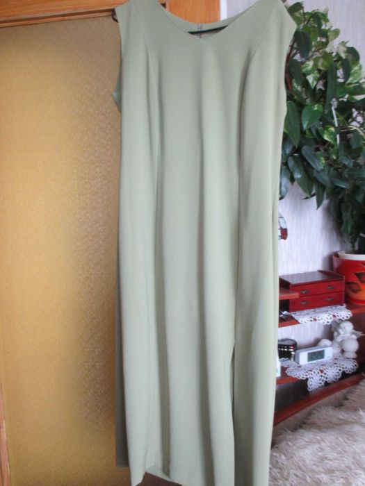 Elegancka suknia wizytowa z górnym wdziankiem (groszkowa) rozm.46