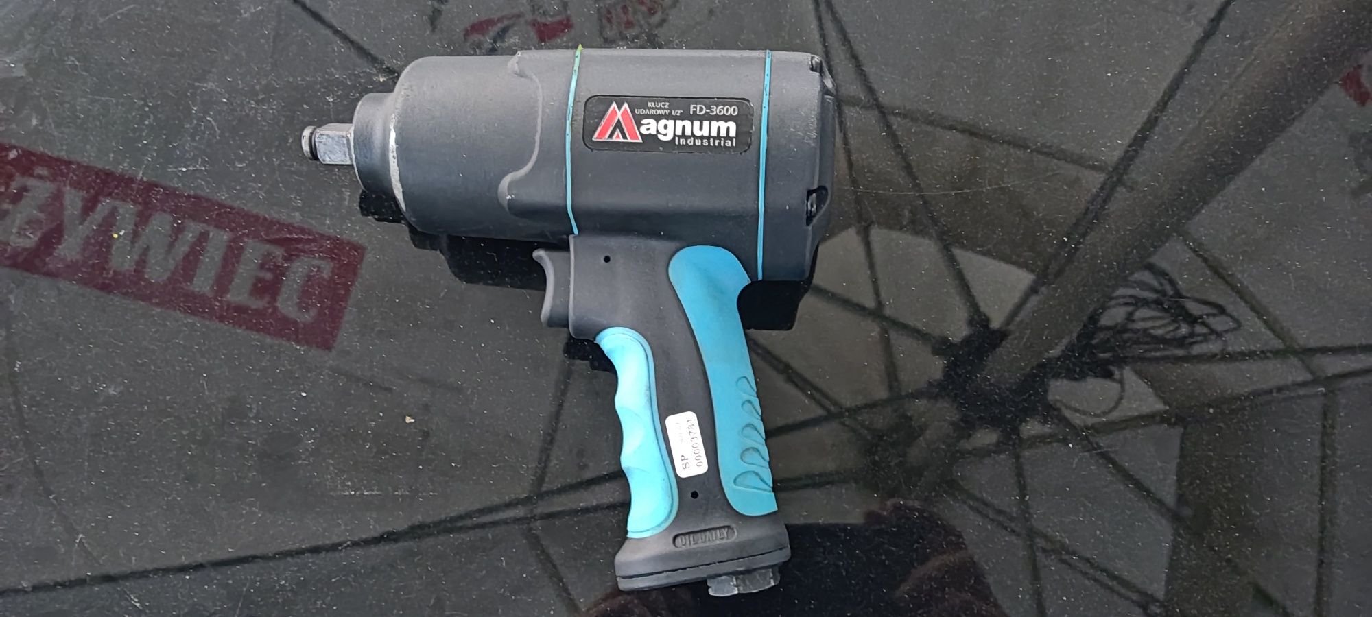 Klucz udarowy pneumatyczny MAGNUM FD-3600