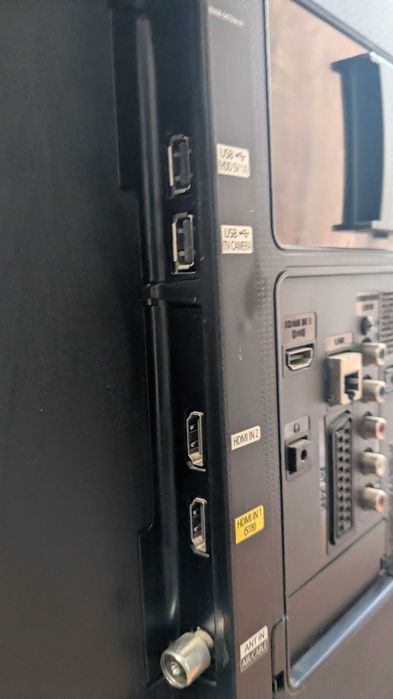 Телевізор Samsung UE32F4500AK