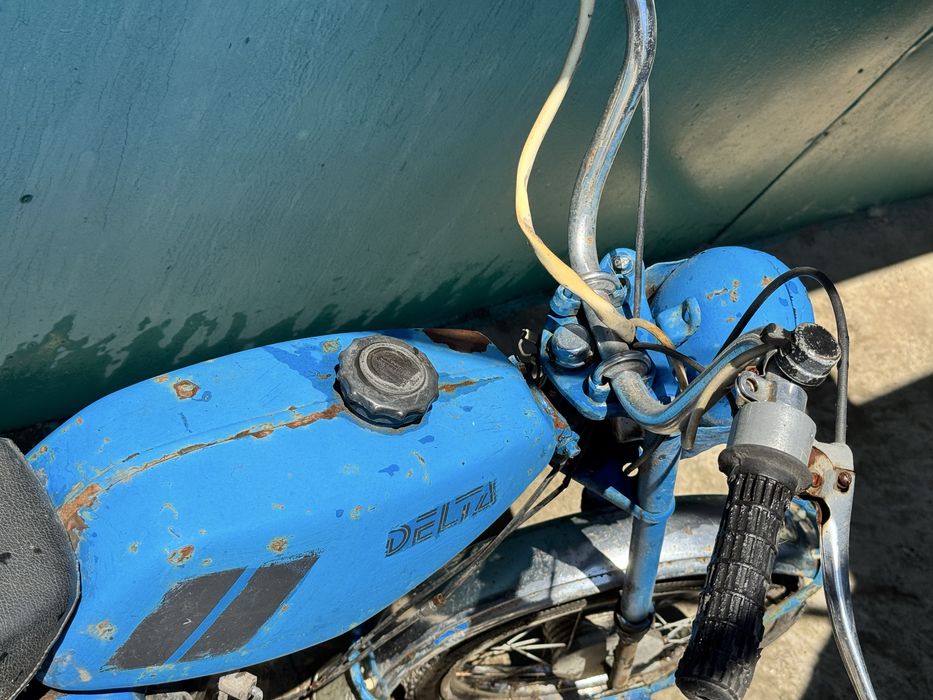 Мотоцикл Delta – для відновлення або на запчастини