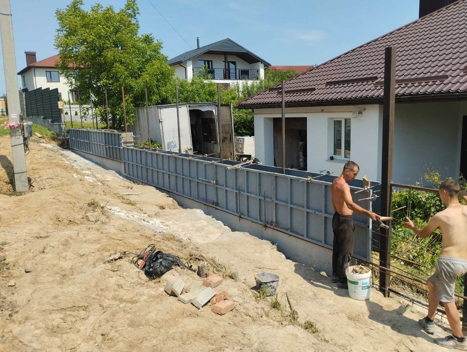 Паркани, огорожі, забори з профнастила, сітки. 3d сітки.