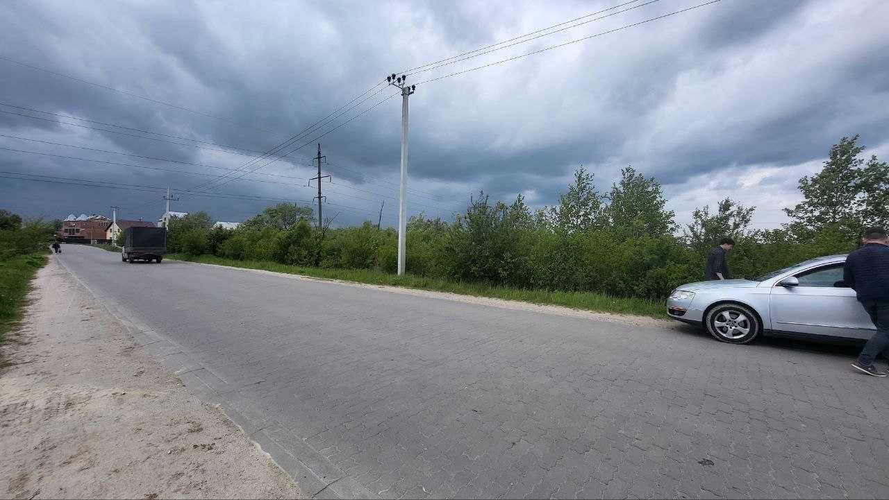 Продаж земельної ділянки в Солонці біля дороги
