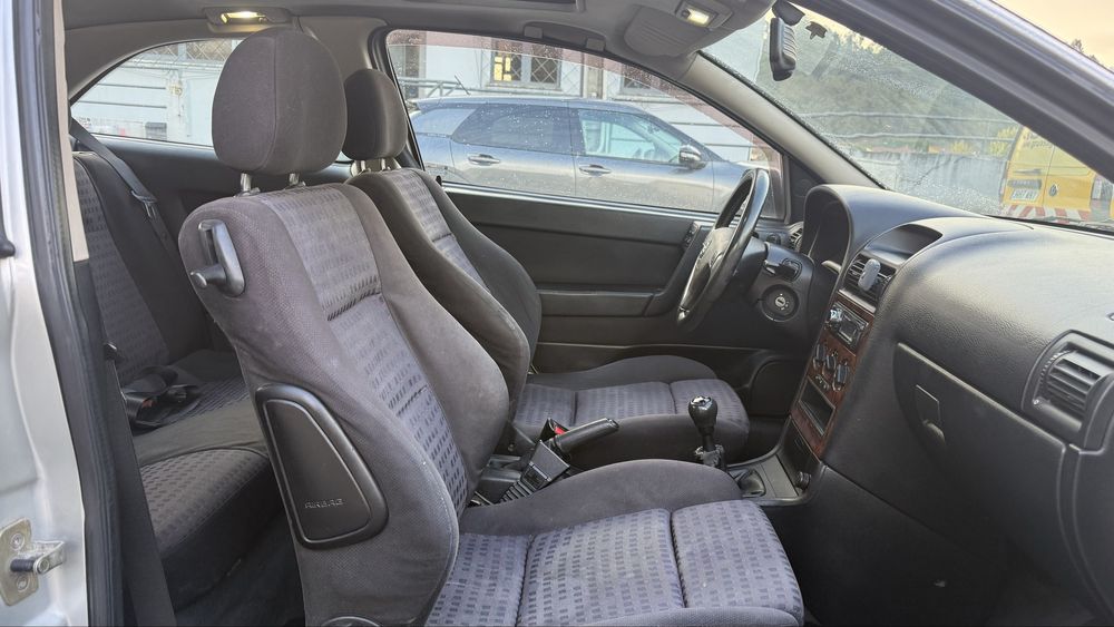 Opel astra 2.0 Dti sport