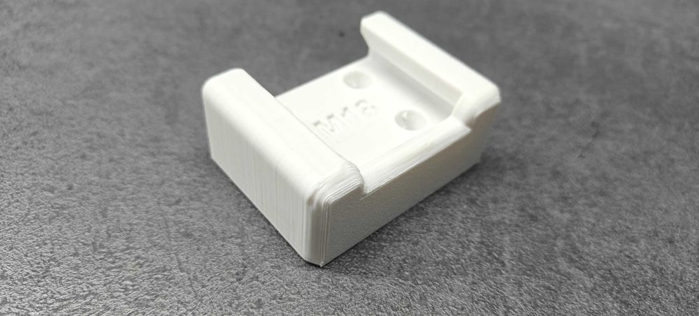 Uchwyt do baterii Milwaukee M18