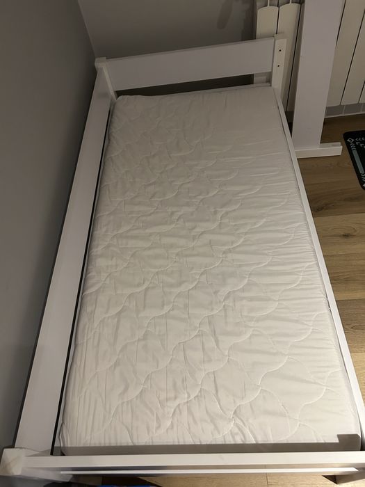 Łóżeczko dla dziecka z barierka 140x70