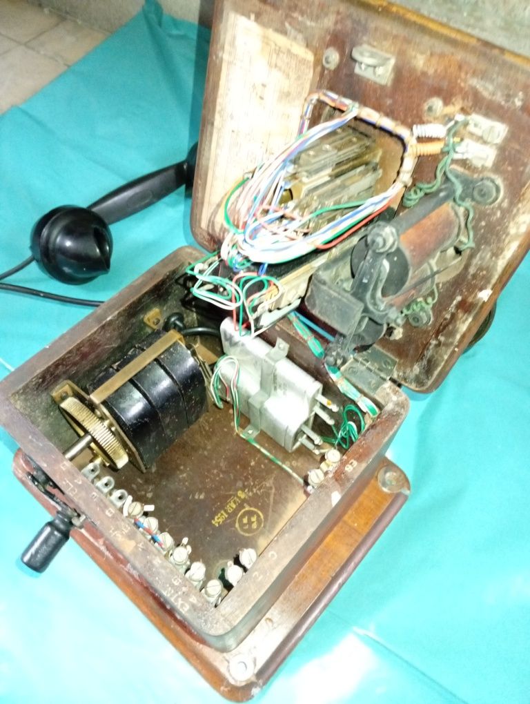 Telefone de Extensão em madeira e Bakelit