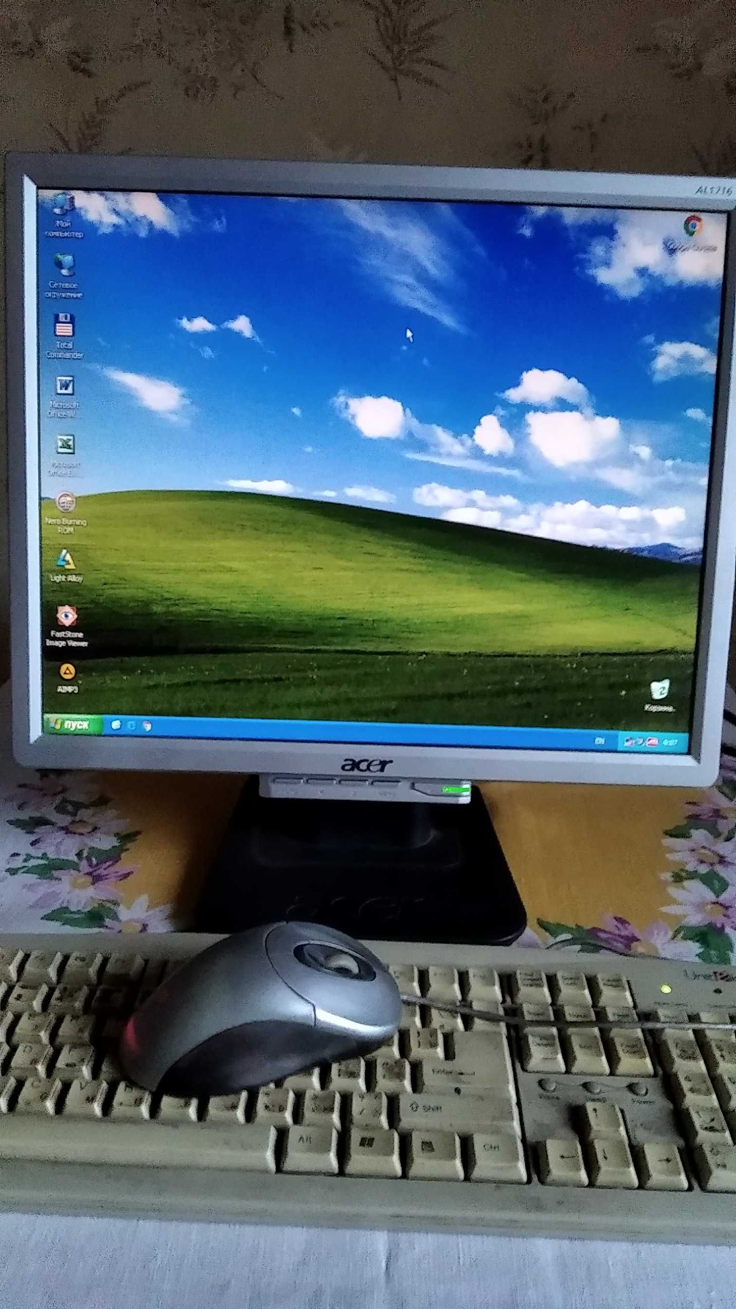 Компьютер: монитор ж/к Acer Al1716 S 19"+ системный блок 2,01 ГГц.