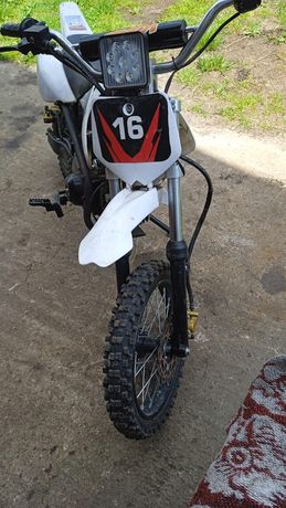 Cross 125, KXD moto
