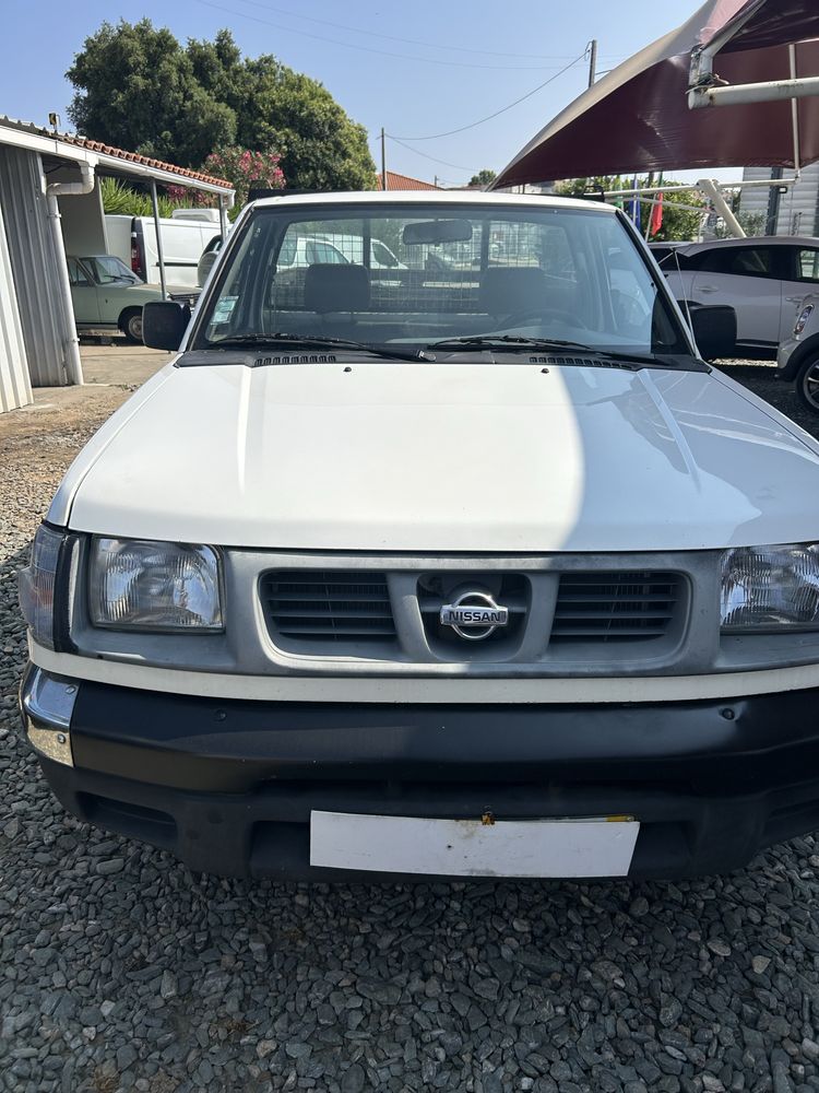 Nissan D22 3 lugares