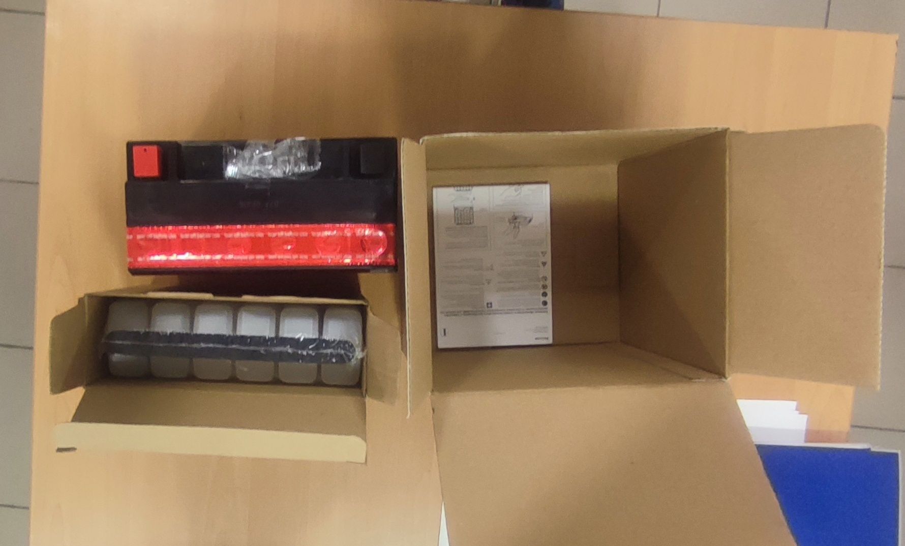 Aкумуляторна батарея М6 023, 12V, 18Ah, 250A