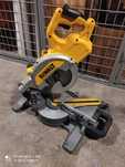 Ukośnica 54V DeWalt DCS 777