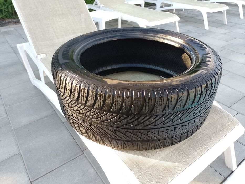 Продам гуму фірма Goodyear 285/45R20 зима