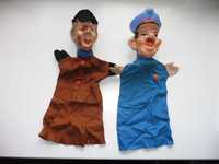 dois bonecos marionetas (antigos "Robertos")