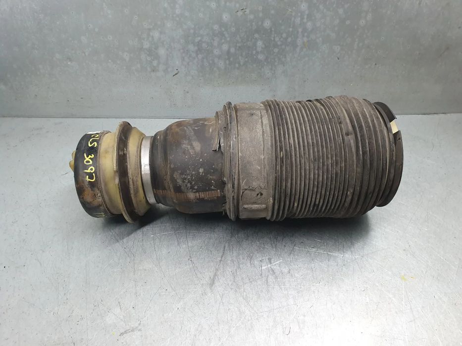 Bomba / balão da suspensão MERCEDES-BENZ CLS (C218)