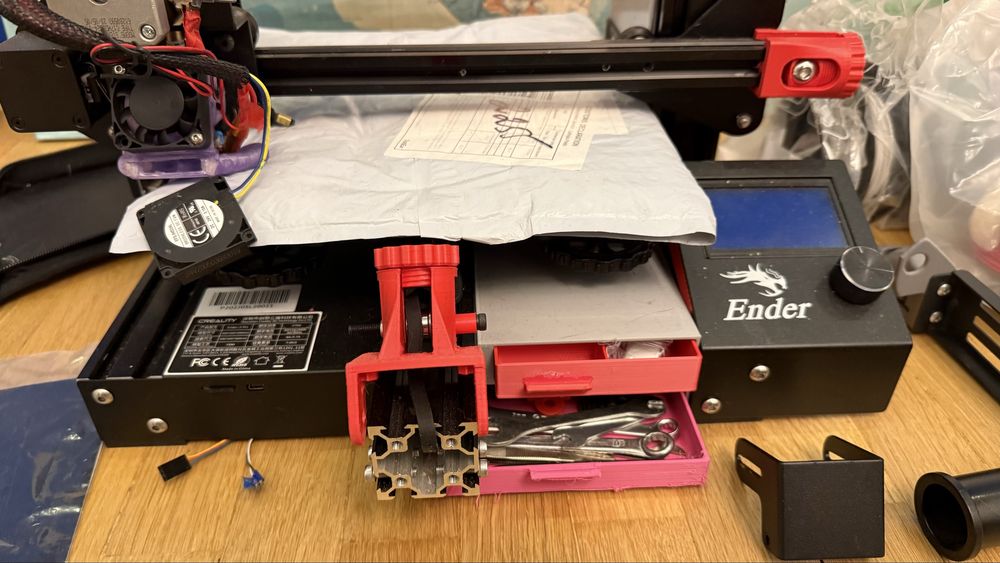 3D-принтер Ender 3 v1 з модифікаціями і бонусами