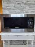 Kuchenka mikrofalowa Samsung model GE73M