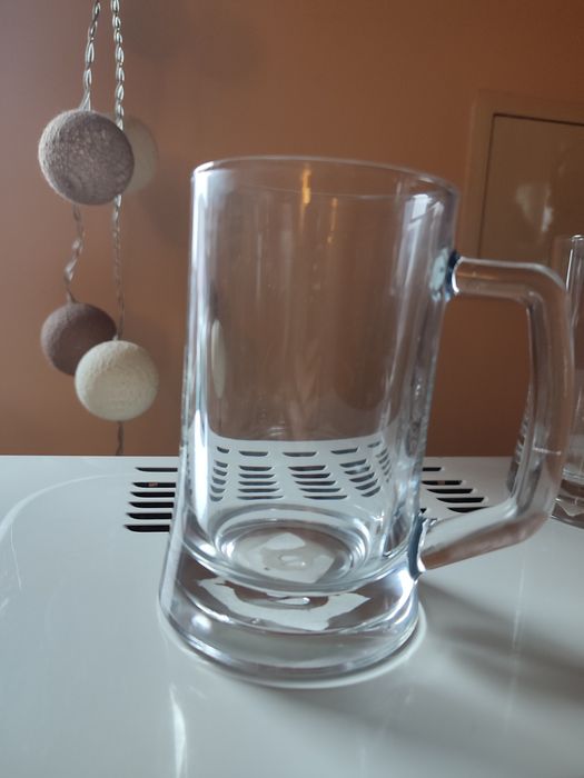 Kufle do piwa ( 6 sztuk ) firmy Pasabahce pojemność 300 ml.NOWE.