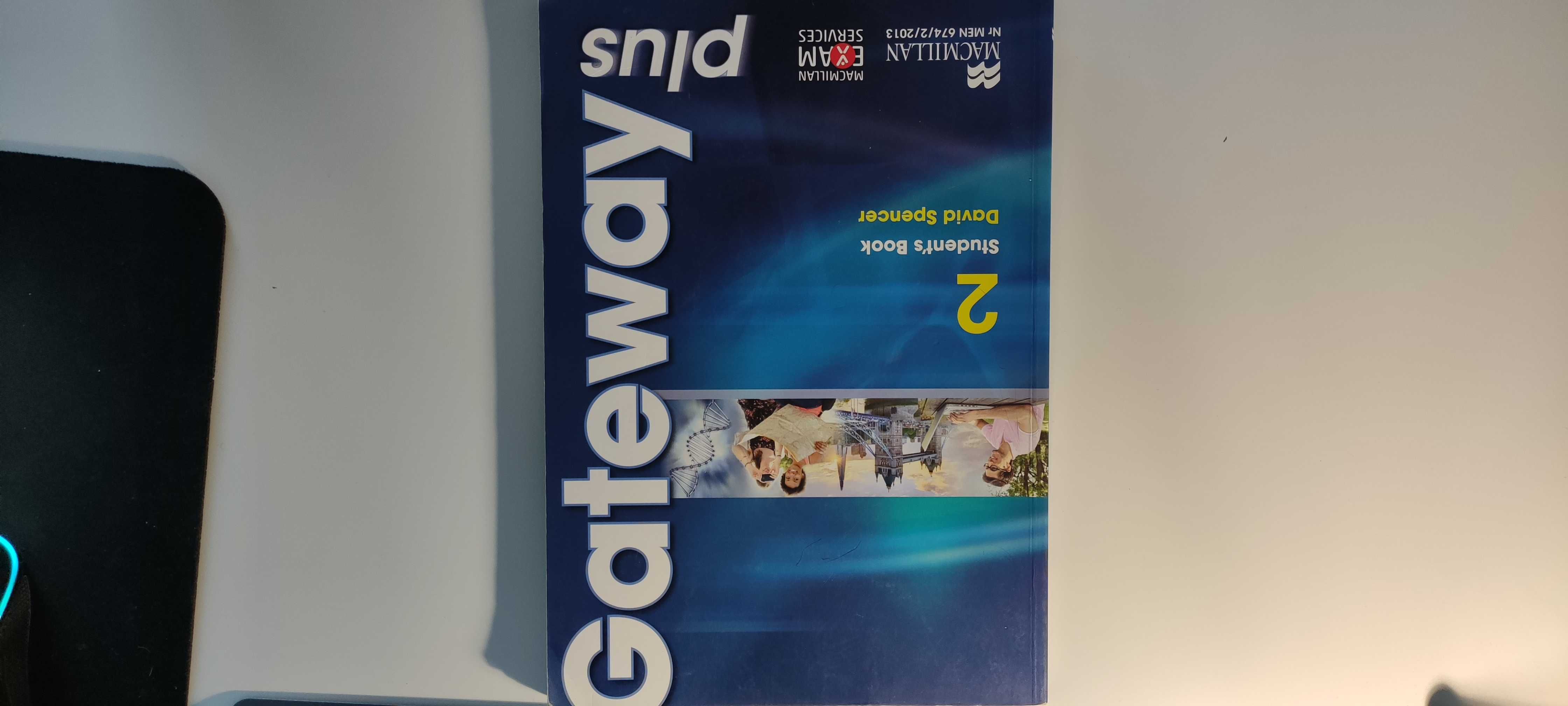 Gateway Plus 2 Macmillan Sudent Book