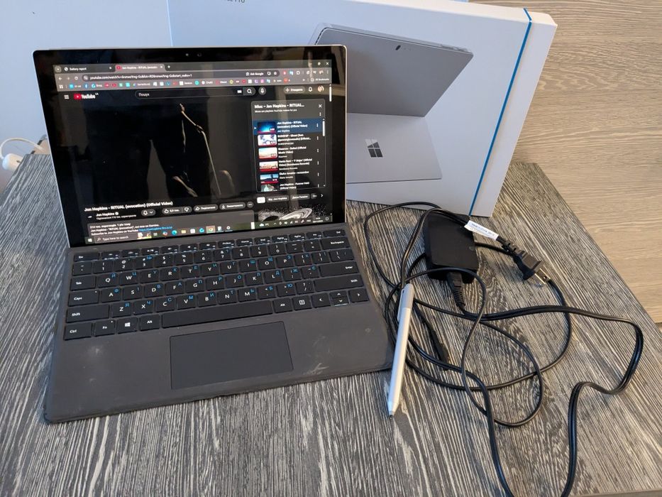 Microsoft Surface pro 4 4gb 128gb core i5, планшет графічний ноутбук