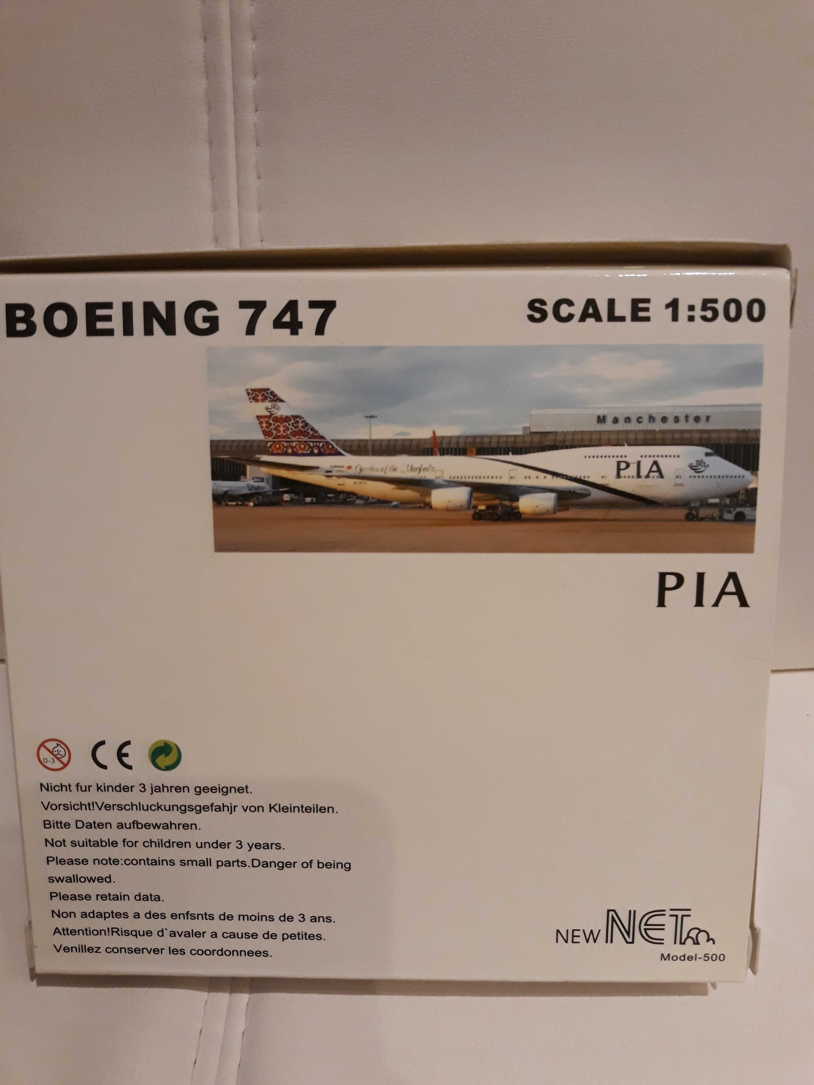 New Net model 500. PIA Boeing 747 Colours of the Desert 1:500