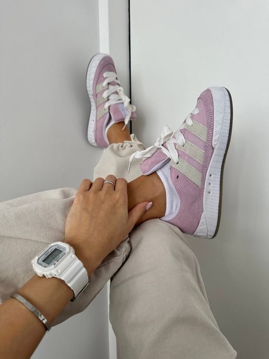 Кросівки жіночі Adidas Adimatic Pink White 36-41