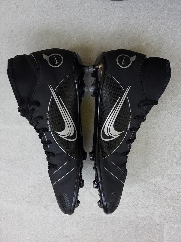 Korki Nike Superfly 8 Club FG rozm. 42,5 buty piłkarskie