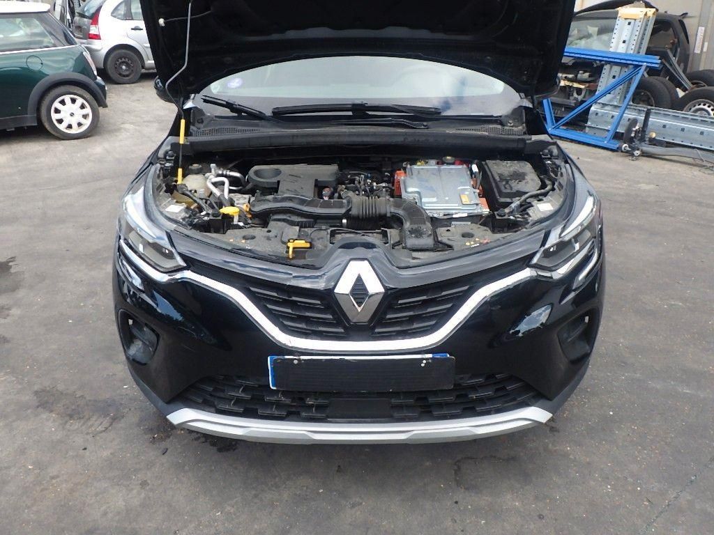 Renault Captur hybryda