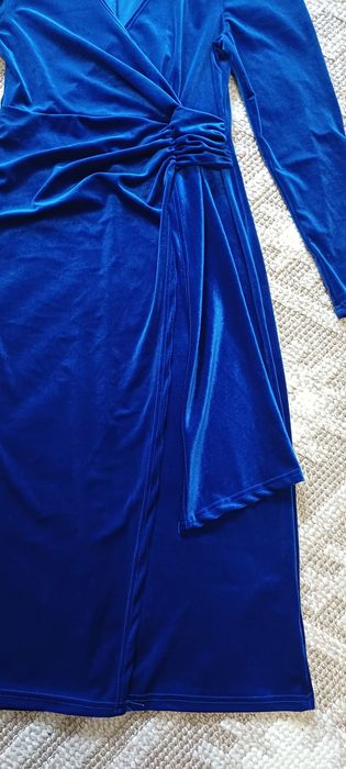 Святкова велюрова сукня