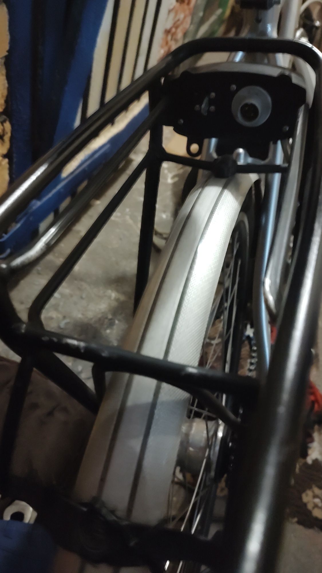 Sprzedam części zamienne Rower gazelle