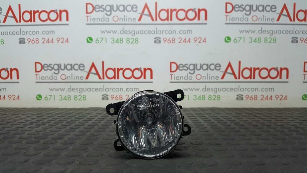FAROL DE NEVOEIRO DIREITO RENAULT KANGOO EMOTION