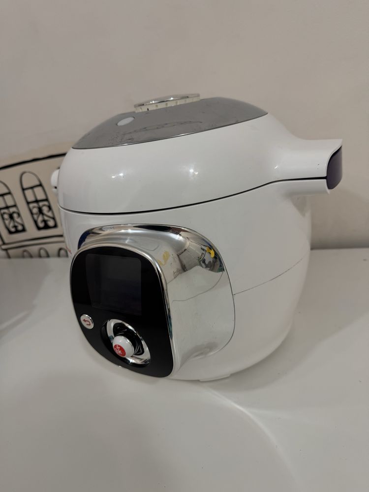 Мультіварка Moulinex