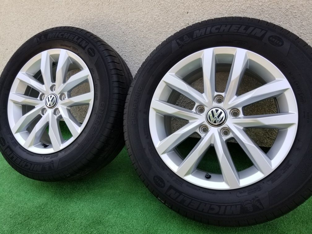 Диски Фольксваген r16 5/112. Volkswagen Passat B8. Колеса 215/60/16