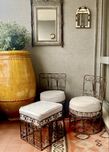 Conjunto de 2 Cadeiras e 1 banco Marroquino