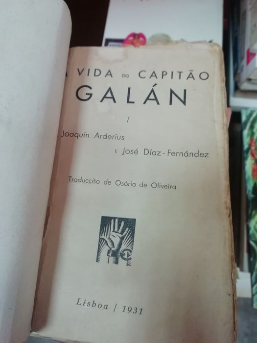 Livros vários antigos