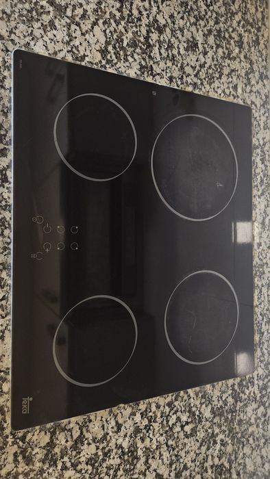 Placa vitrocerâmica Teka