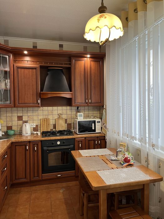 Будинок в центрі міста