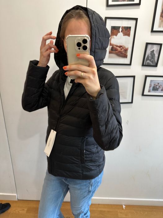 Nowa Kurtka puchowa Calvin Klein rozmiar M