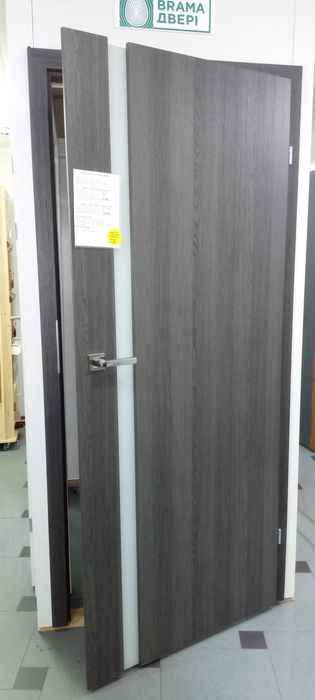 Межкомнатние двери Брама. Цена за комплект.