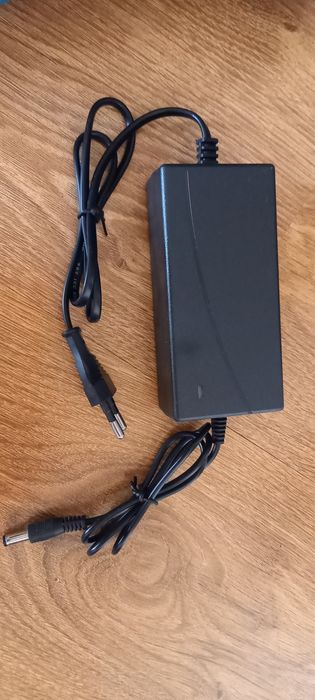 Szlifierka kątowa "LITHIUM POWER",akumulatorowa.