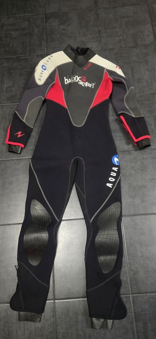 Kombinezon nurkowy damski AQUALUNG BALANCE COMFORT 5,5mm r.S komplet