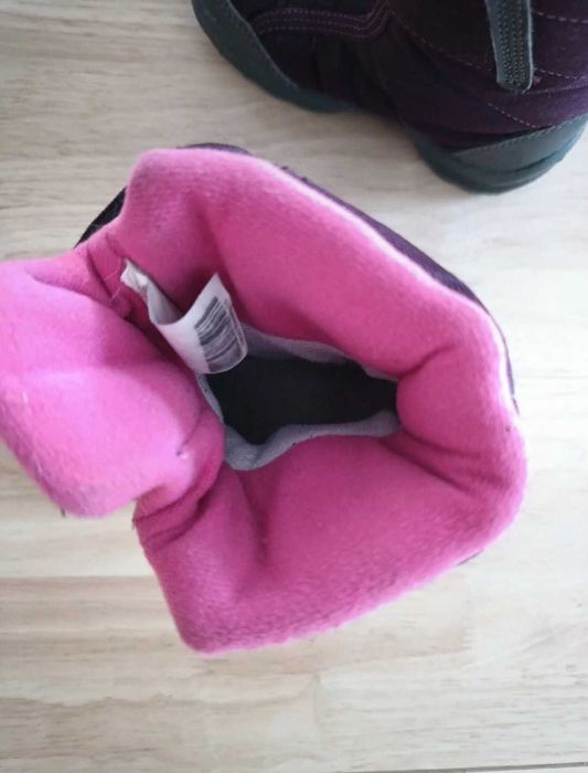 Kozaki, śniegowce, po dziewczynce, buty na zime