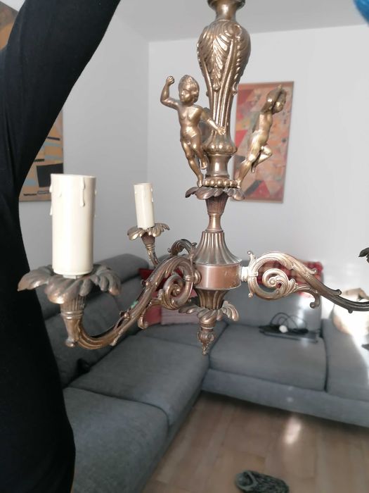 Люстра з херувімами бронза